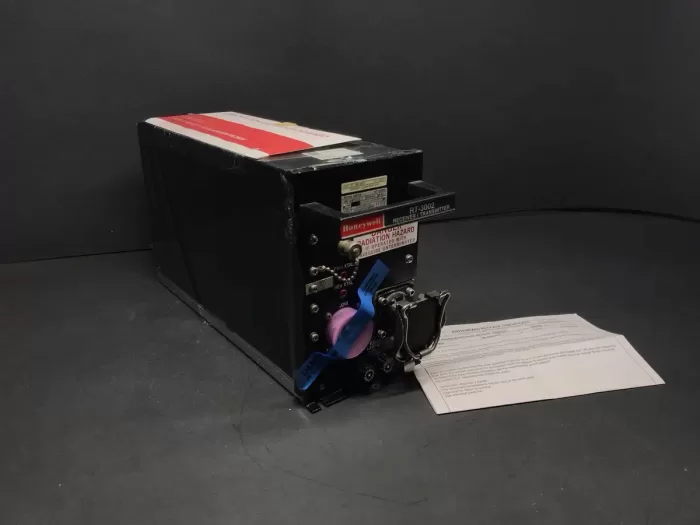 Honeywell RT-3002 Radar Receiver/Transmitter MI-585222-1 (Overhauled 2021)