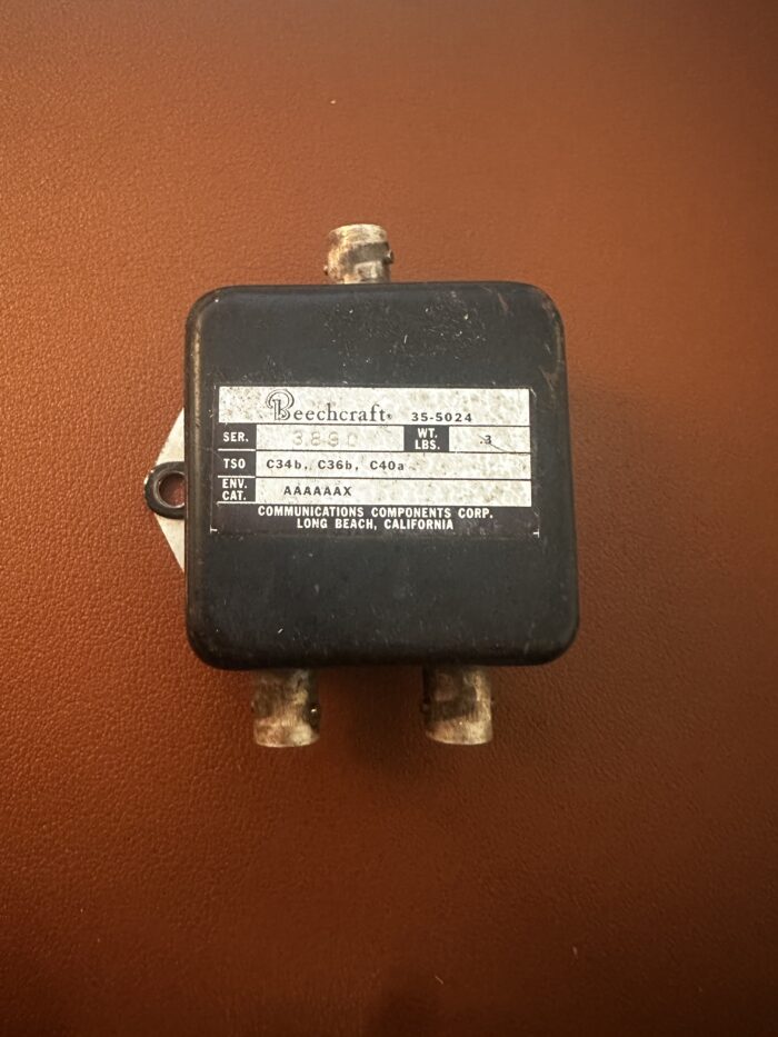 Beechcraft 35-5024 Antenna Coupler