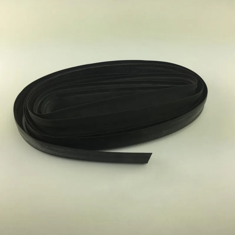 115155-12000 EXTRUSION- RUBBER DOOR SEAL 1